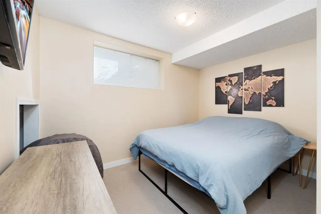 291 Arbour Grove Close NW