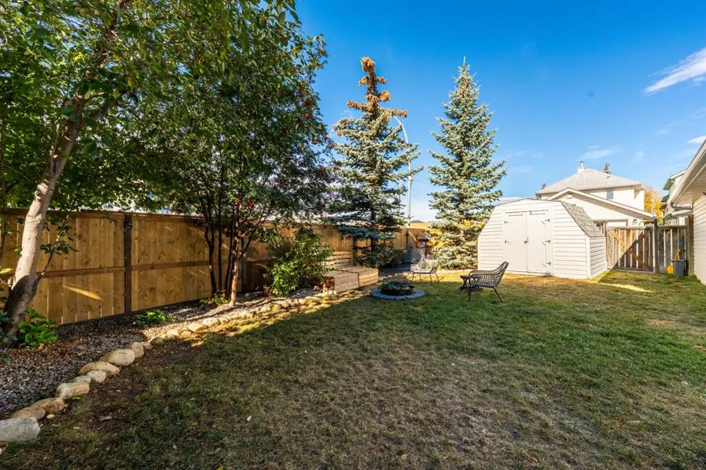 291 Arbour Grove Close NW