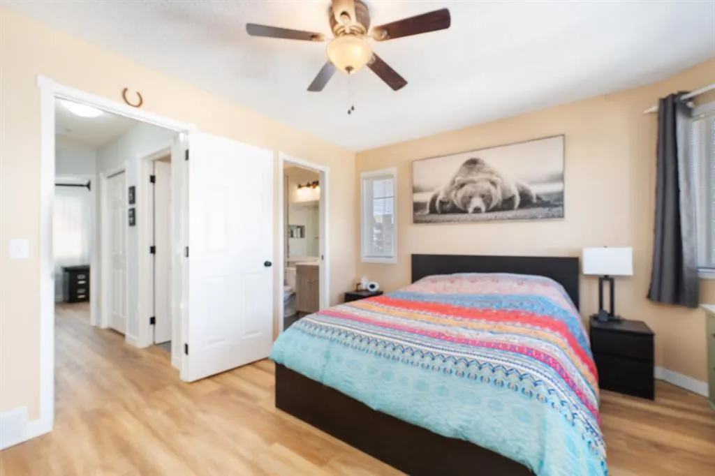 291 Arbour Grove Close NW