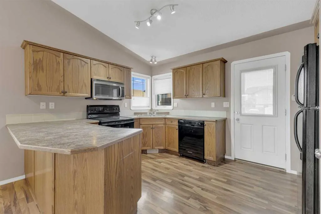 178 Inkster Close