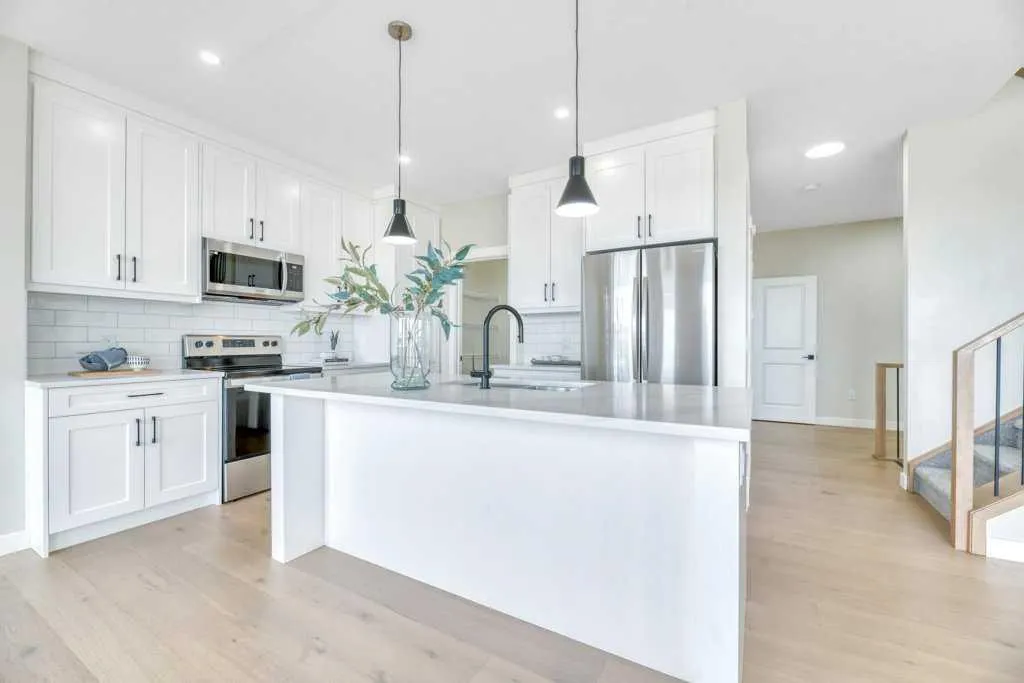 828 Edgefield Street