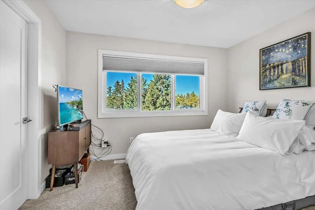 81 Greenbriar Place NW, #232