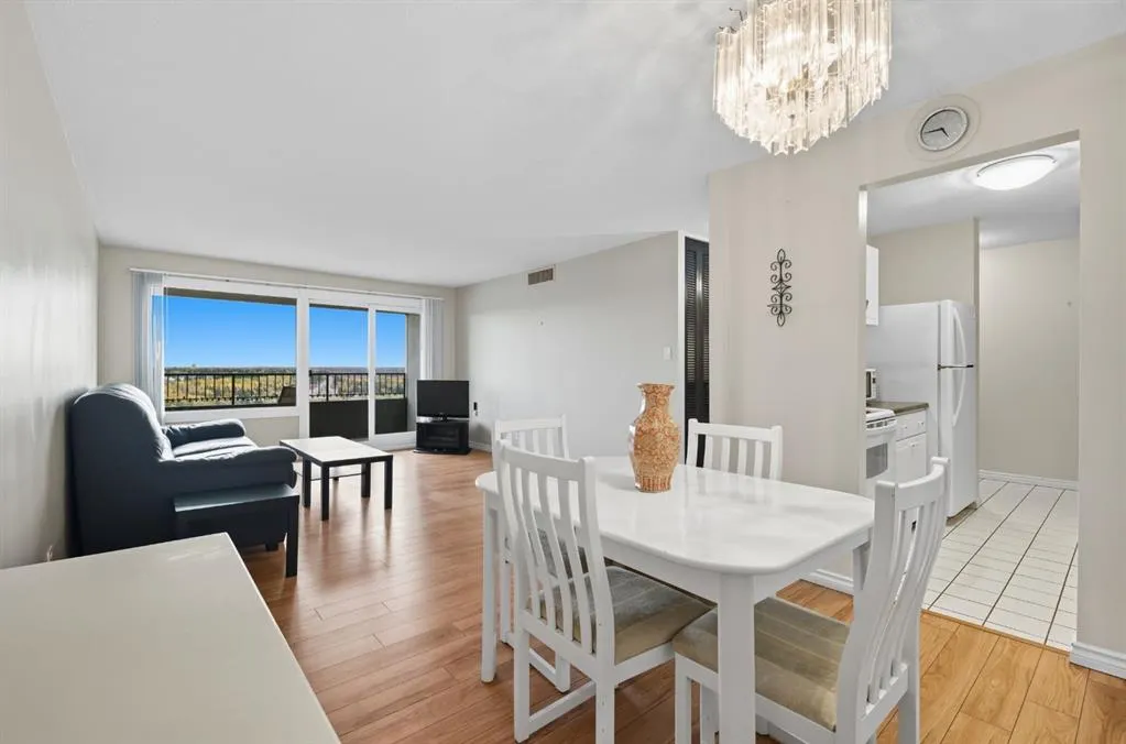 12303 Jasper Avenue NW, #1001