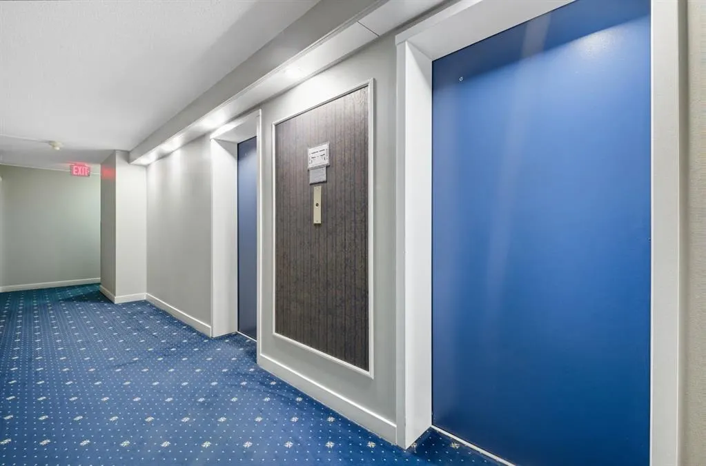 12303 Jasper Avenue NW, #1001