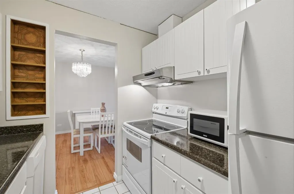 12303 Jasper Avenue NW, #1001