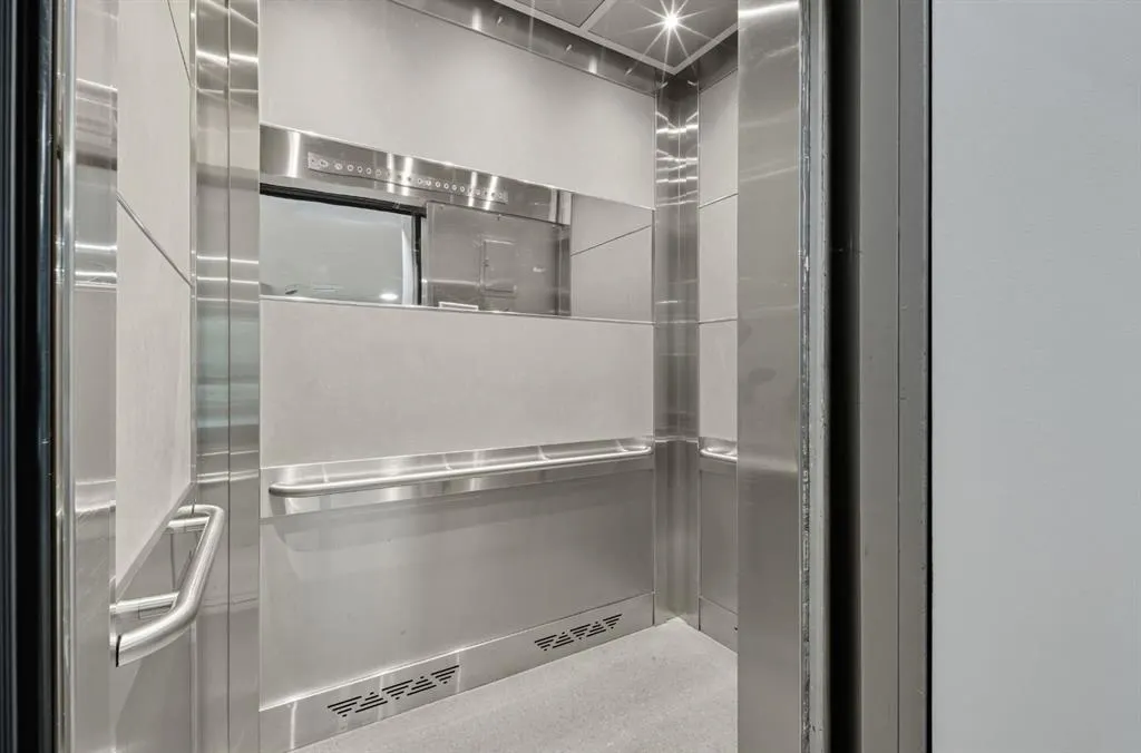 12303 Jasper Avenue NW, #1001