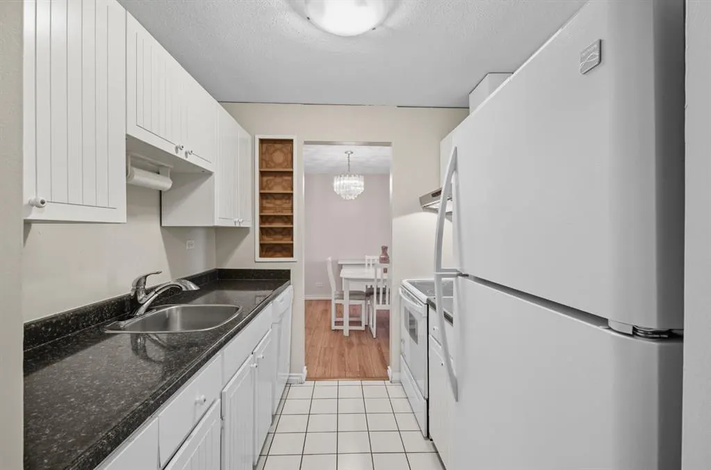 12303 Jasper Avenue NW, #1001