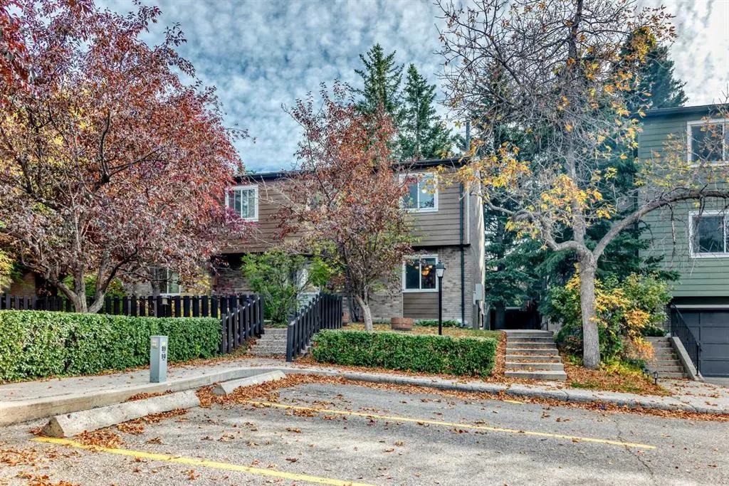 210 86 Avenue SE, #90