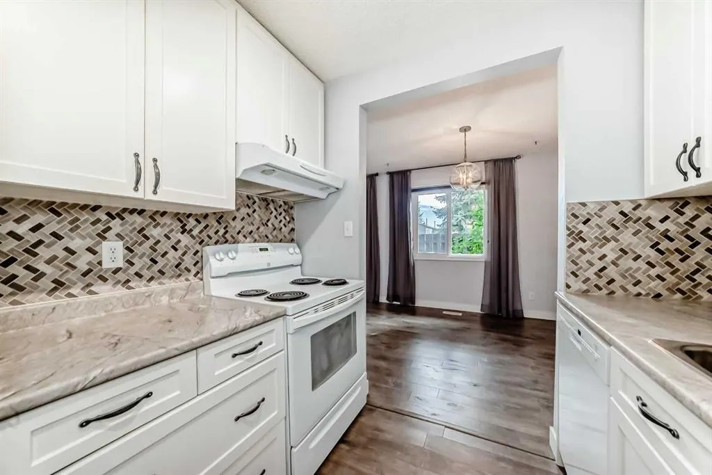 210 86 Avenue SE, #90