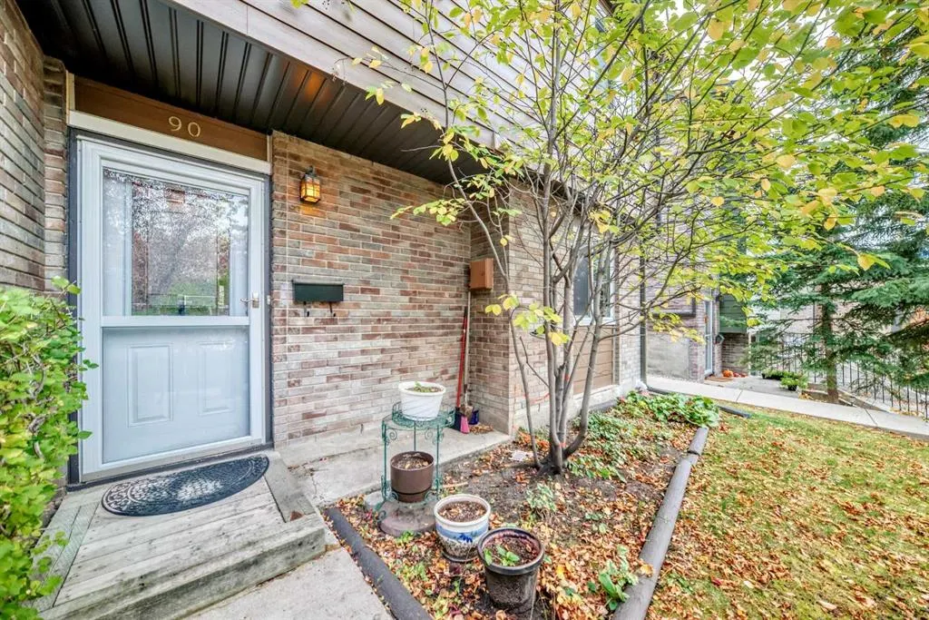 210 86 Avenue SE, #90