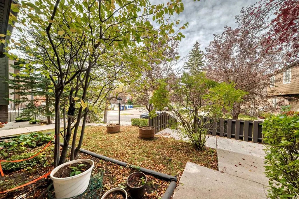 210 86 Avenue SE, #90