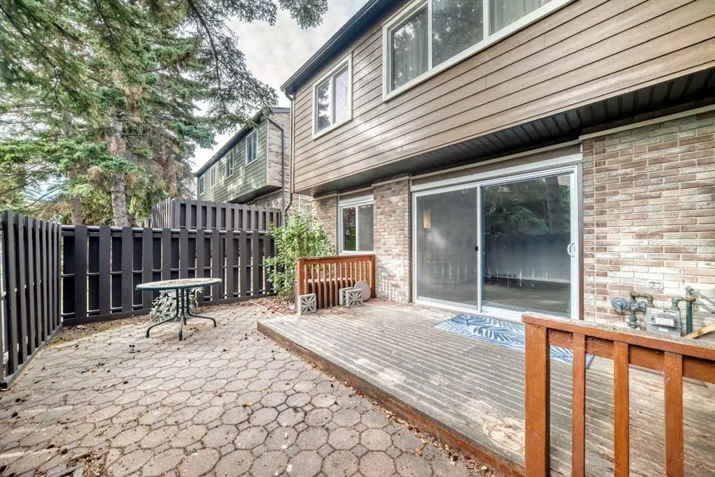 210 86 Avenue SE, #90