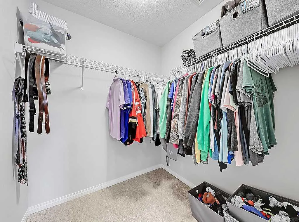 588 Evanston Link NW