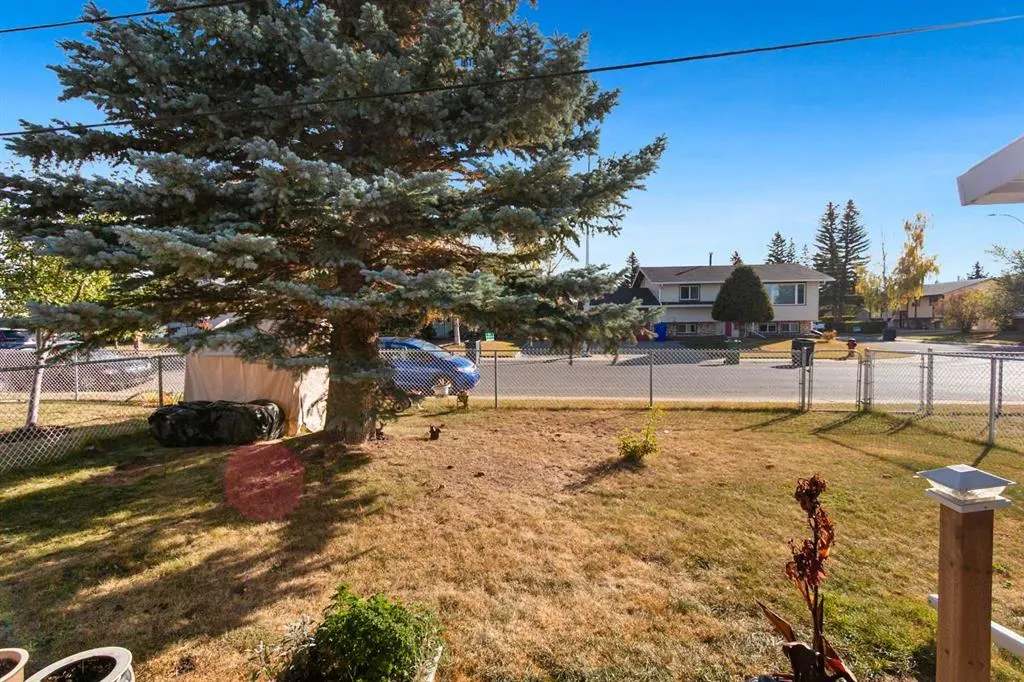 4102 Silverpark Estates Close