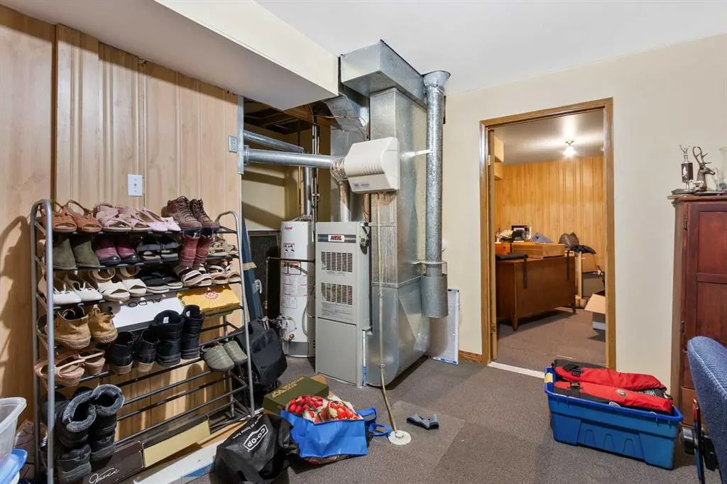 4102 Silverpark Estates Close