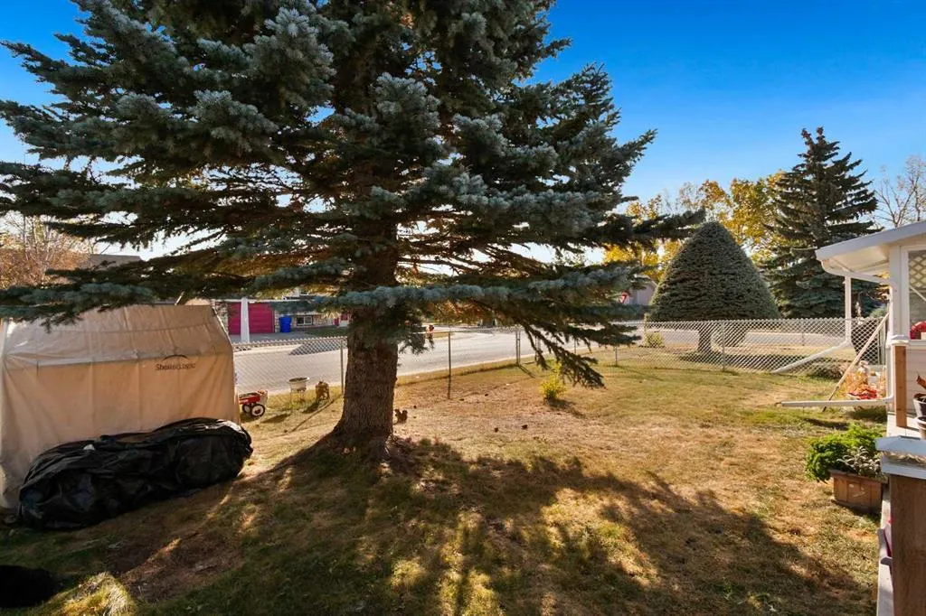 4102 Silverpark Estates Close