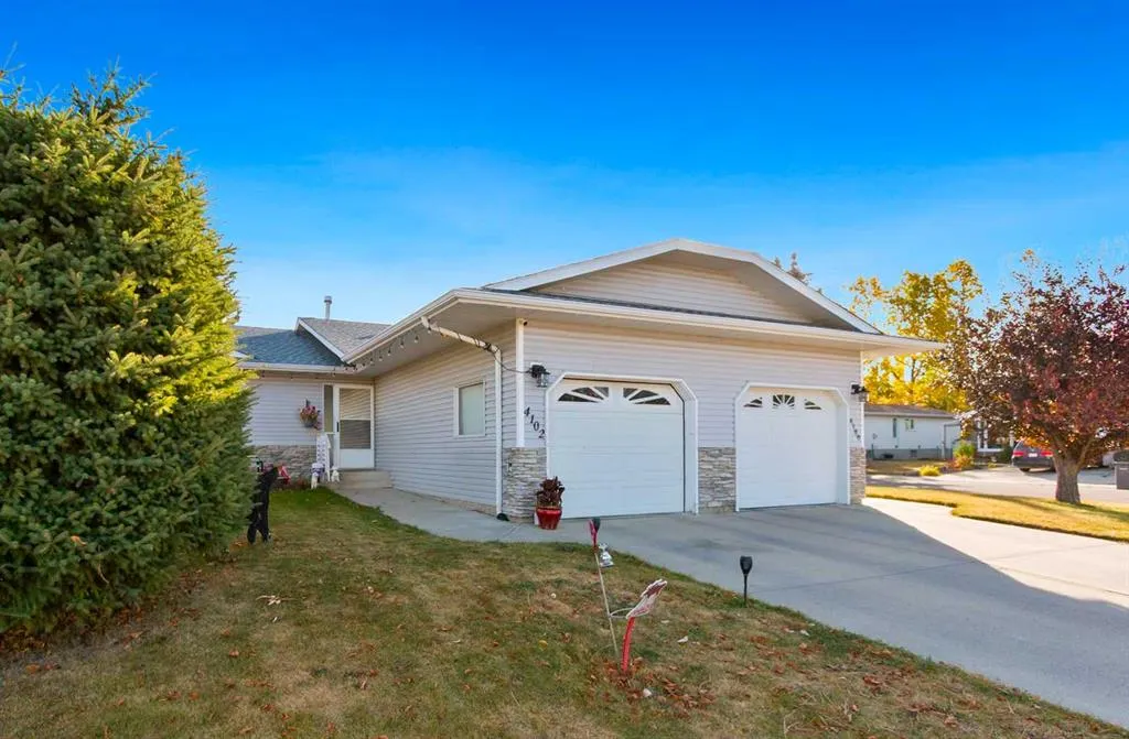 4102 Silverpark Estates Close