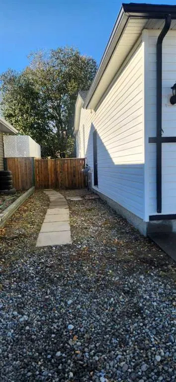 1506 Walter Place