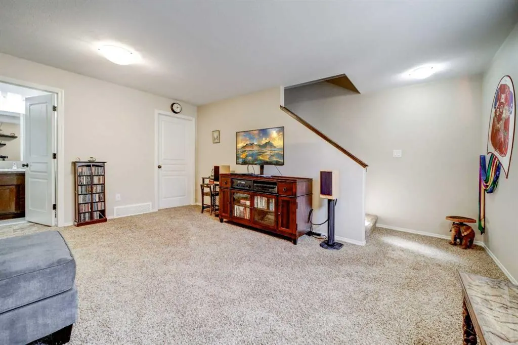 205 Lettice Perry Road N, ##6