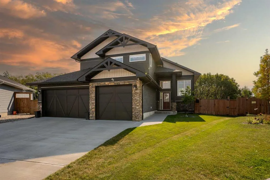 42 Riverwood Place SW