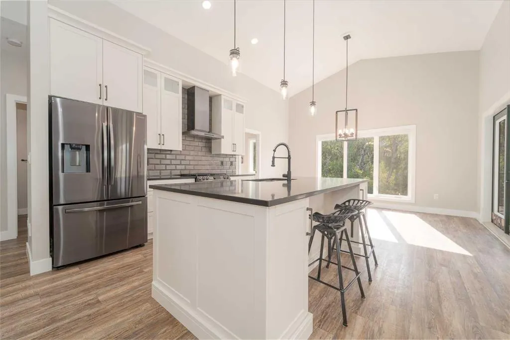 42 Riverwood Place SW