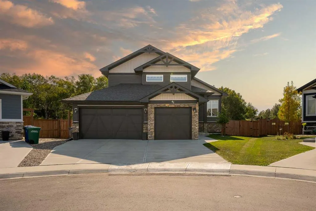42 Riverwood Place SW