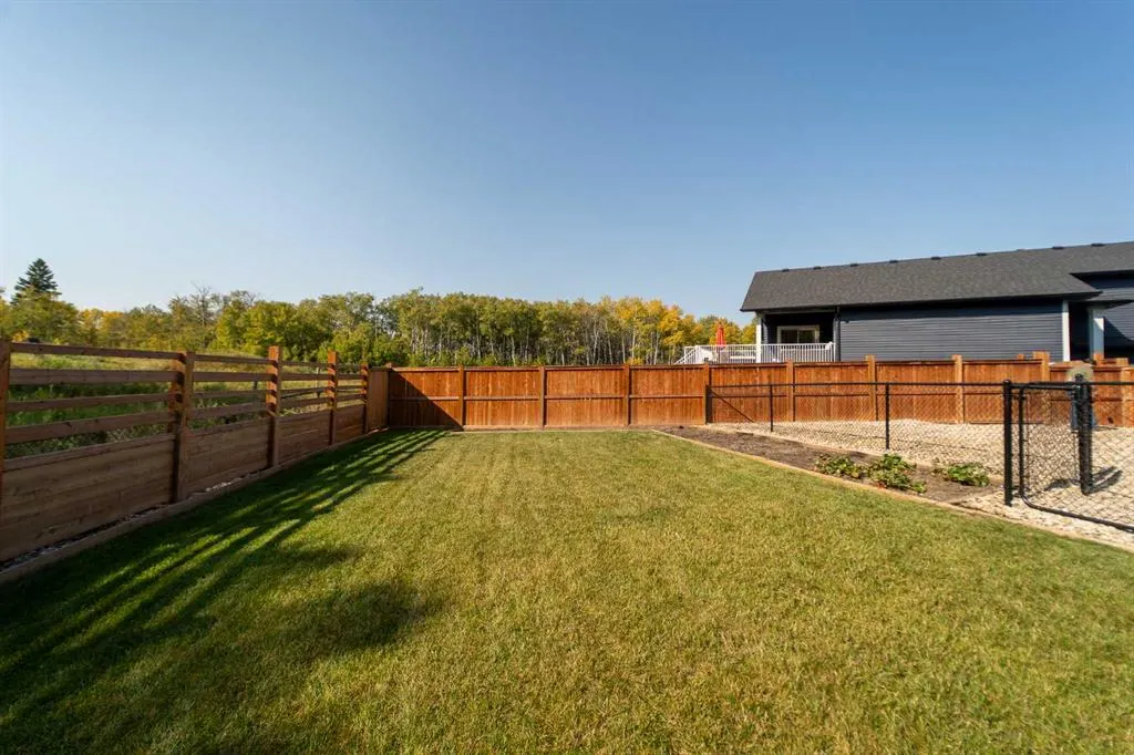 42 Riverwood Place SW