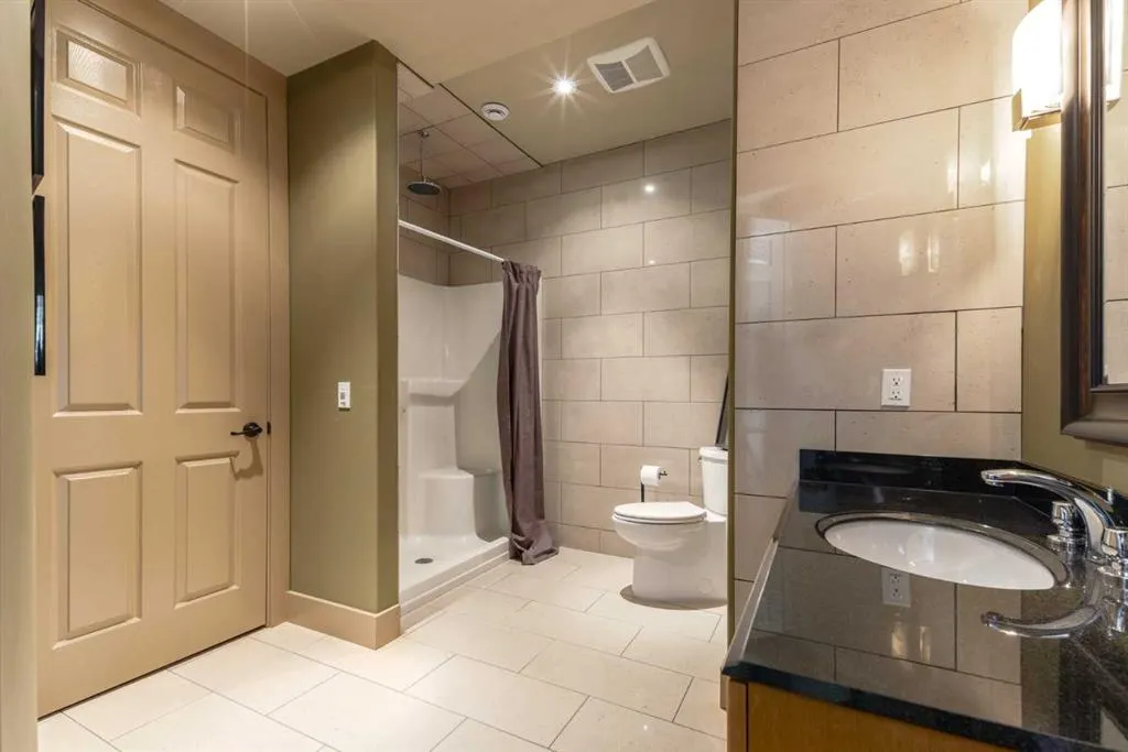 1359 69 Street SW, #15
