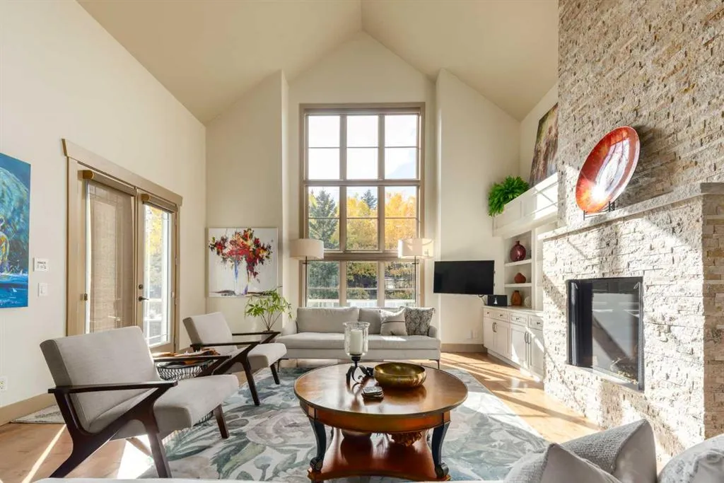 1359 69 Street SW, #15