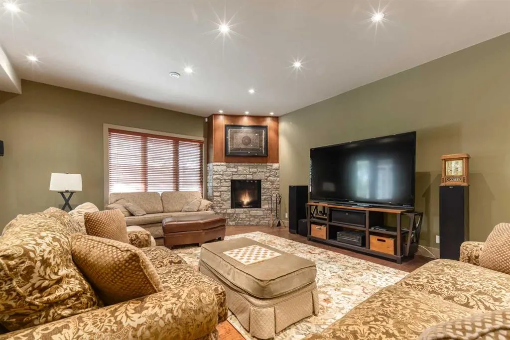 1359 69 Street SW, #15
