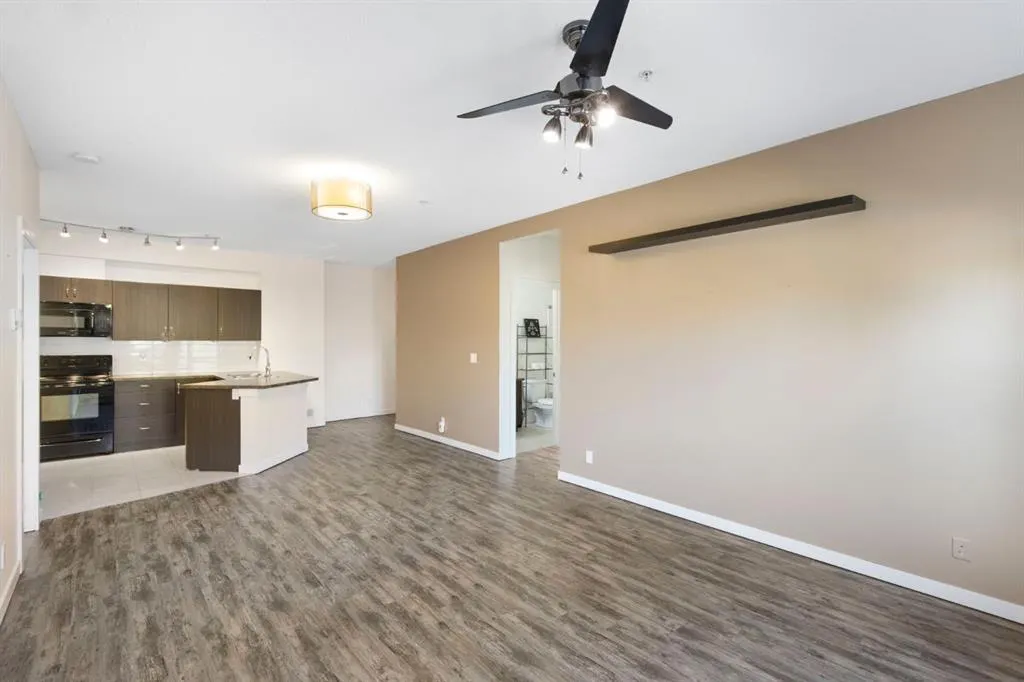 100 Cranfield Common SE, #105