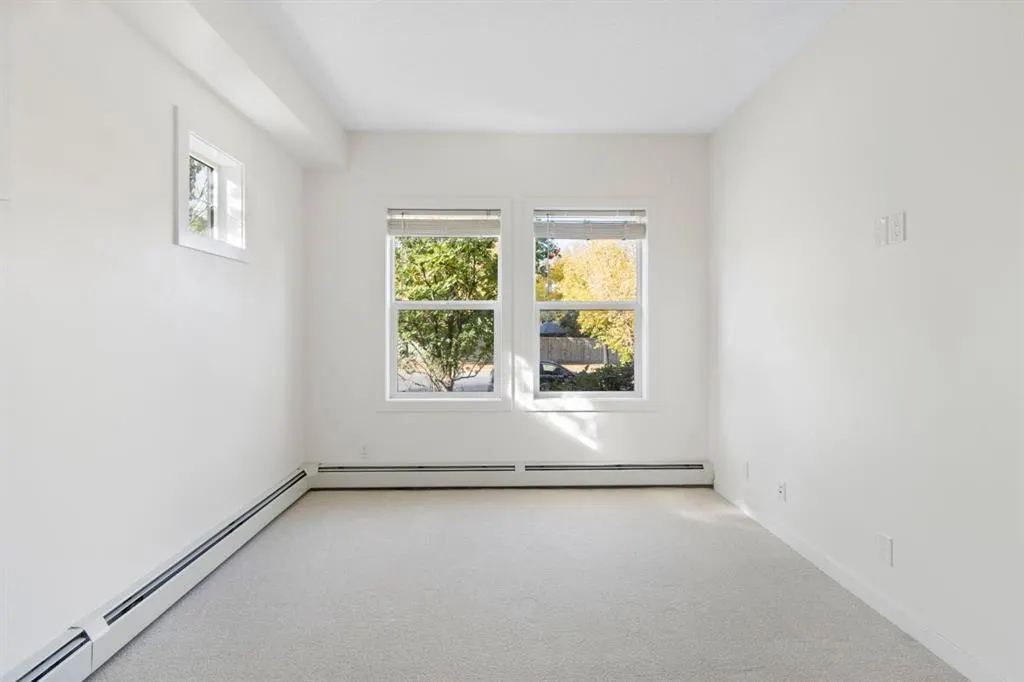 100 Cranfield Common SE, #105