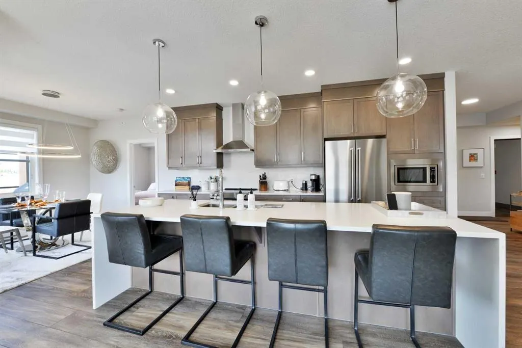8355 19 Avenue SW, #415