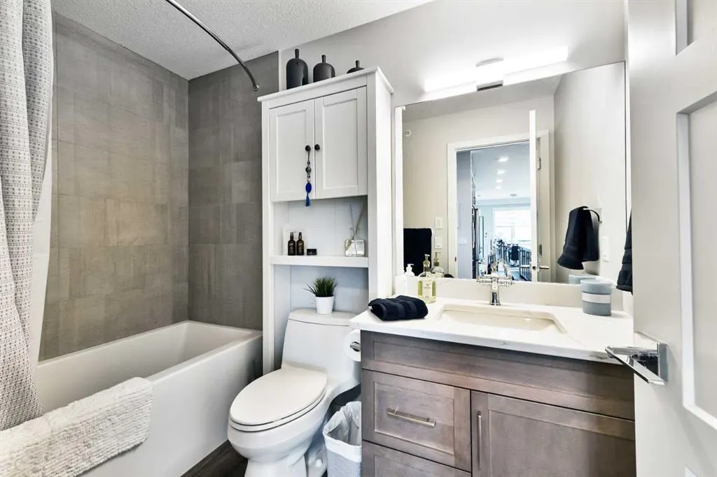 8355 19 Avenue SW, #415