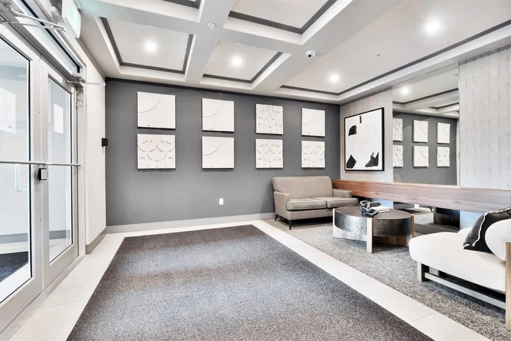 8355 19 Avenue SW, #415