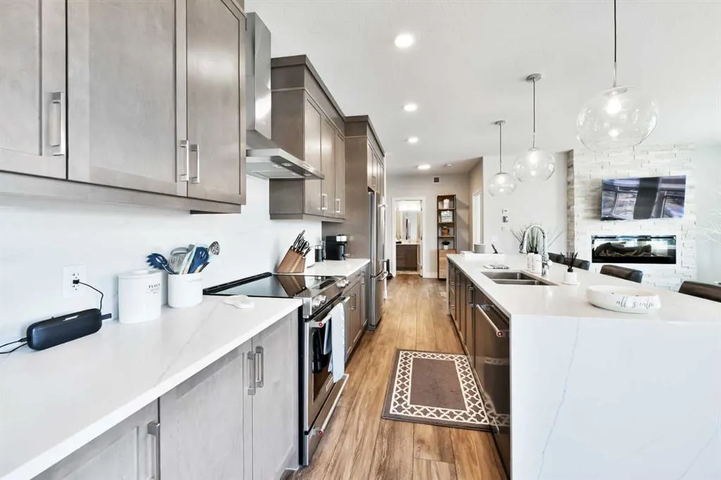 8355 19 Avenue SW, #415