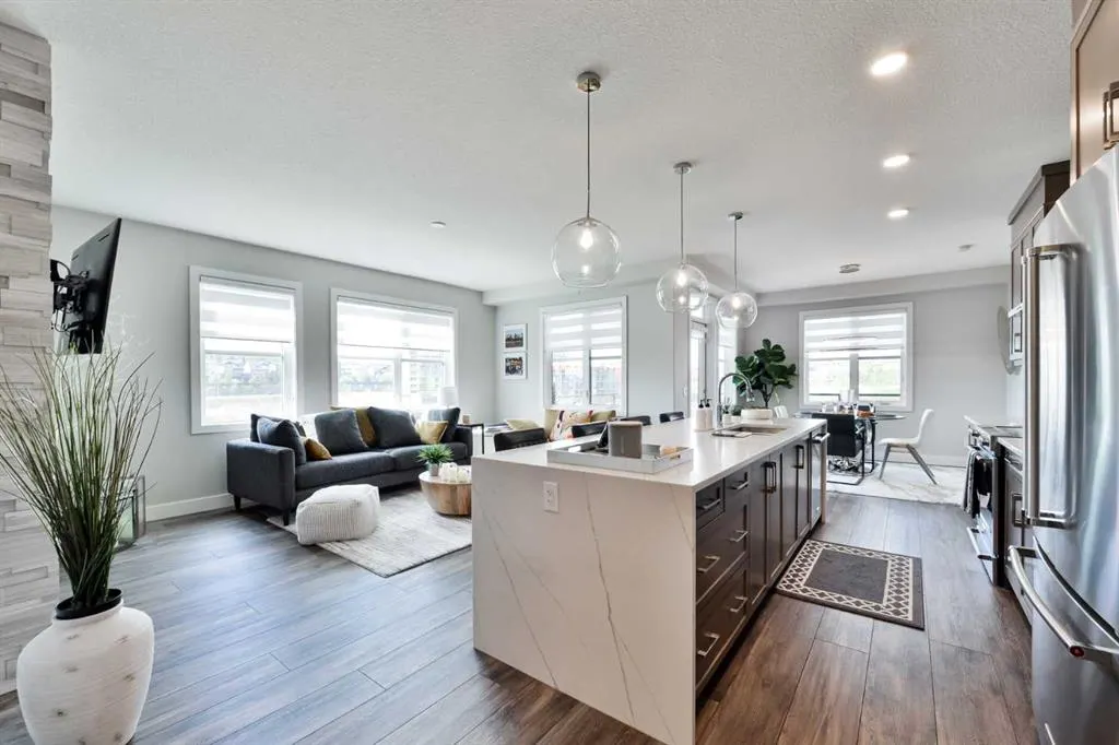 8355 19 Avenue SW, #415