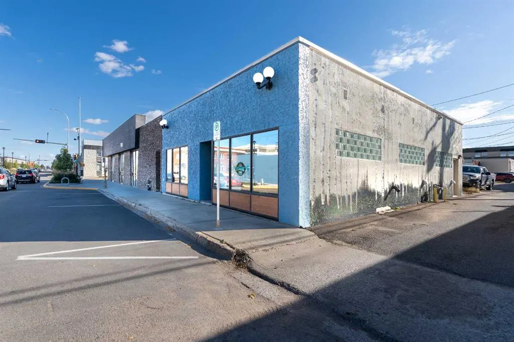 5007 50 Street