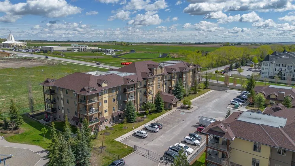 92 Crystal Shores Road, #4214
