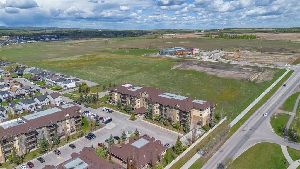 92 Crystal Shores Road, #4214