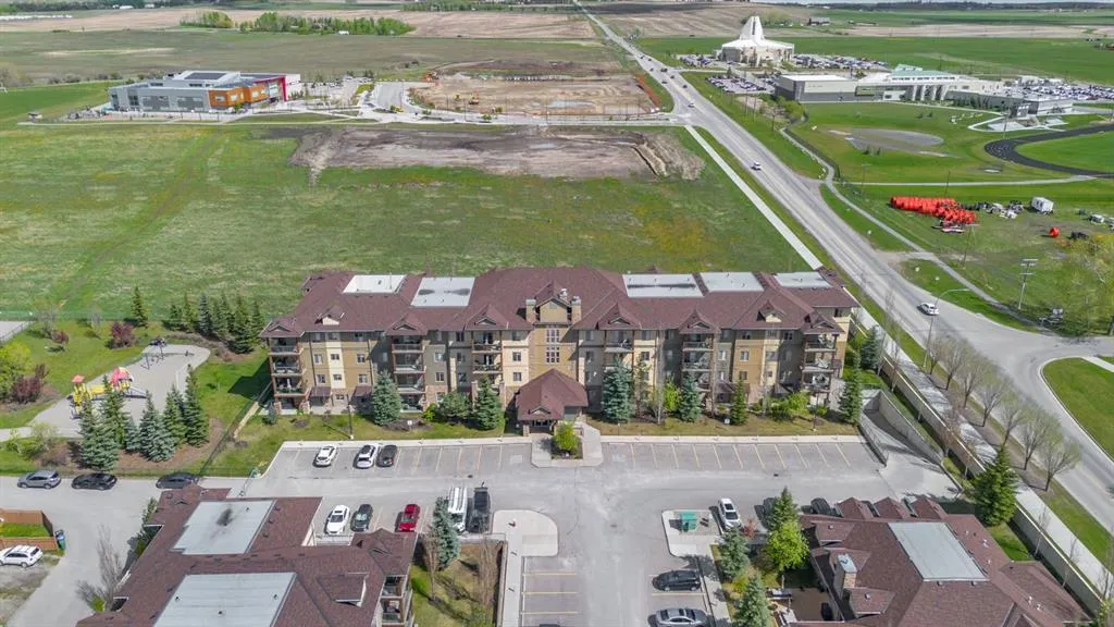92 Crystal Shores Road, #4214