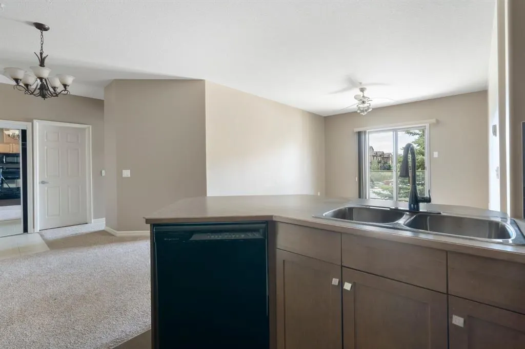 92 Crystal Shores Road, #4214