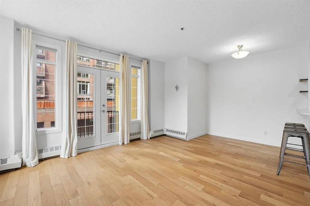 1000 15 Avenue SW, #209
