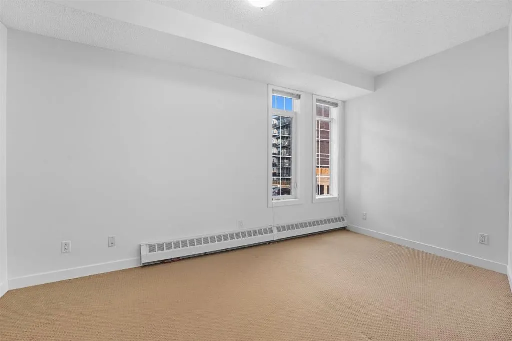 1000 15 Avenue SW, #209