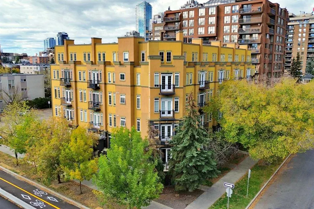 1000 15 Avenue SW, #209
