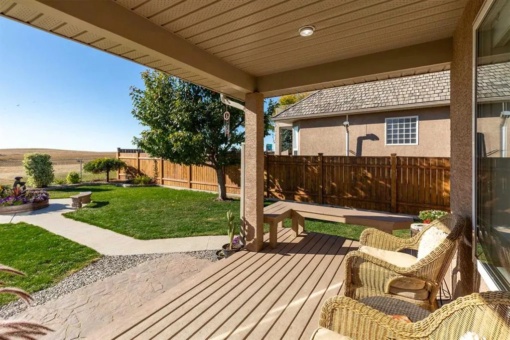 80 Canyon Boulevard W