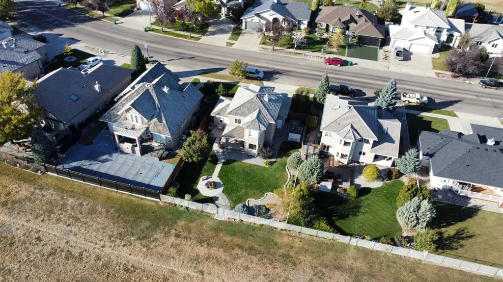 80 Canyon Boulevard W