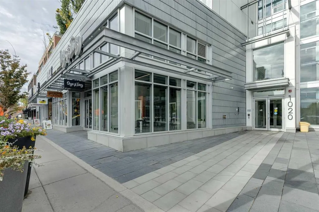 1020 9 Avenue SE, #210