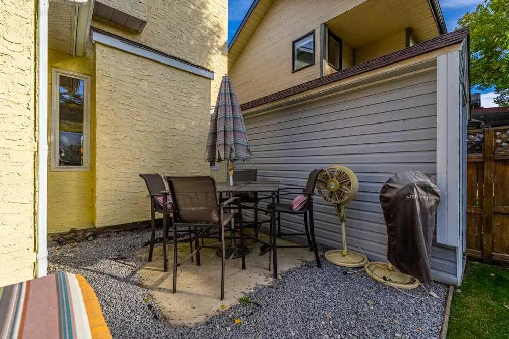 1104 Deer River Circle SE