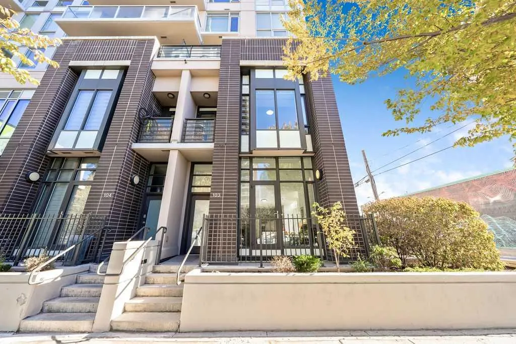 1500 7 Street SW, #103